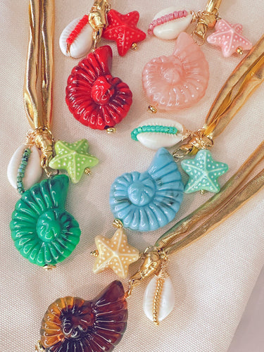 TORTOLA NECKLACE