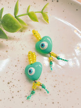 Load image into Gallery viewer, OJITOS CORAZÓN