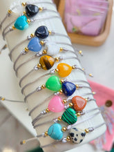 Load image into Gallery viewer, Mini heart Brazalete